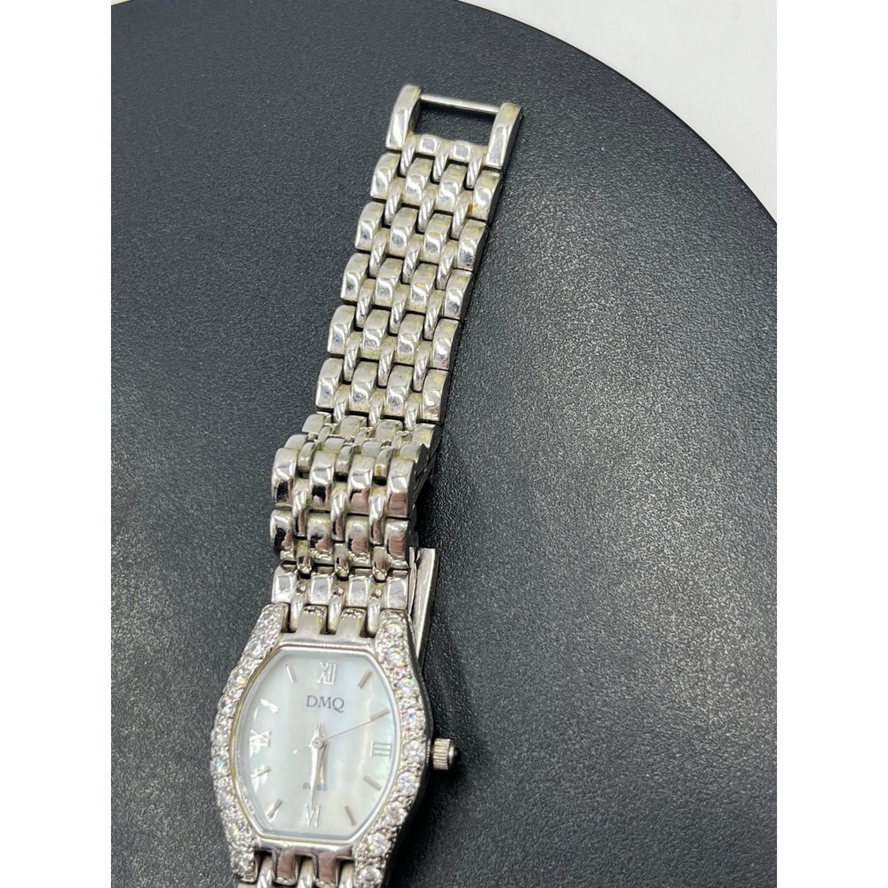 DMQ Diamonique MOP Crystal Accent Roman Numerals Sillver Tone Watch DQ/4018-19.‎ - Picture 5 of 11